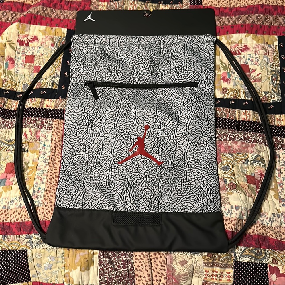 Nike Jordan Elephant Print string bag NWT